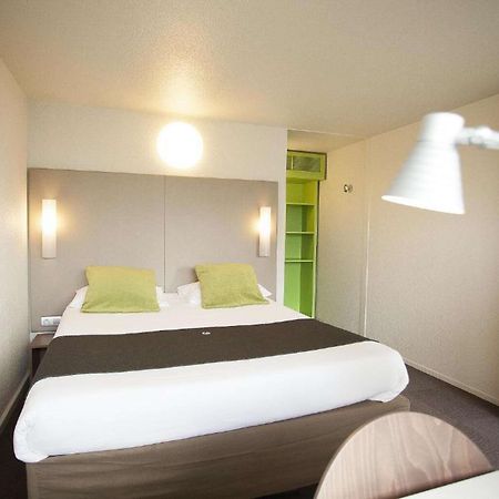 Campanile Bourges Nord - Saint-Doulchard Hotel Екстериор снимка