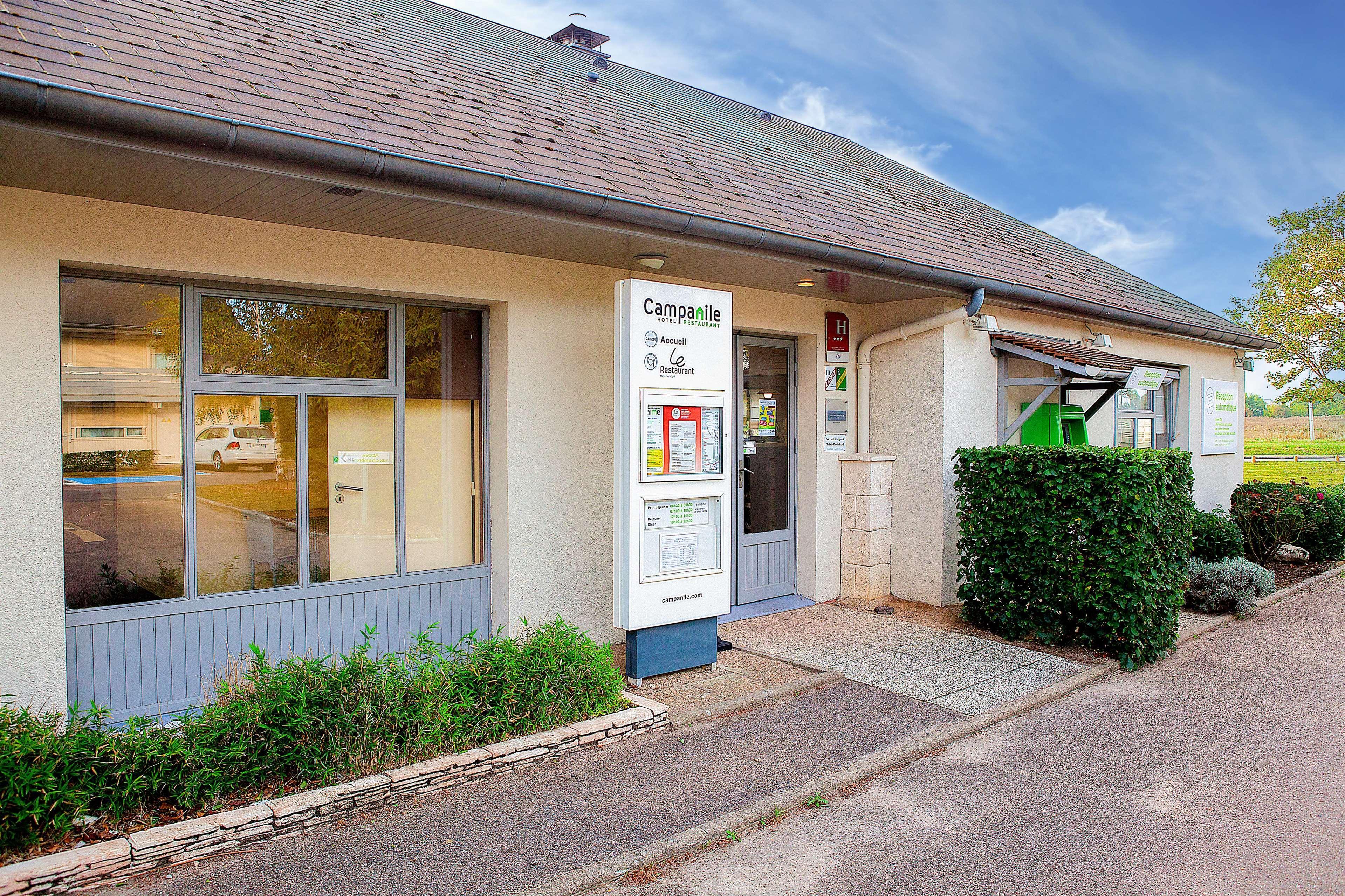 Campanile Bourges Nord - Saint-Doulchard Hotel Екстериор снимка