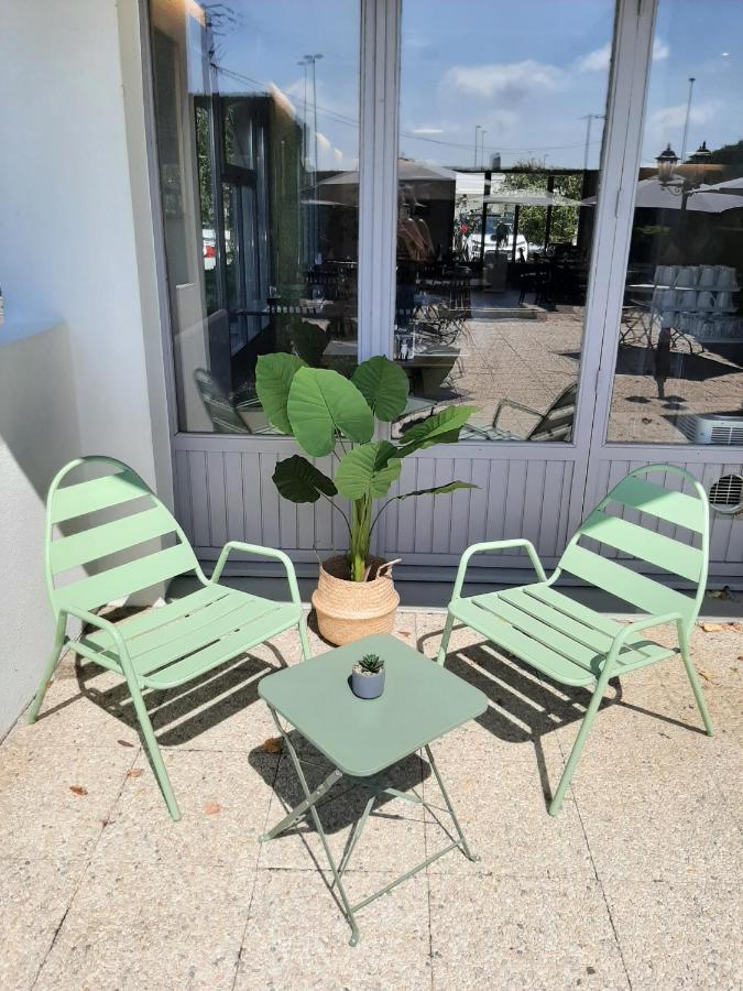 Campanile Bourges Nord - Saint-Doulchard Hotel Екстериор снимка