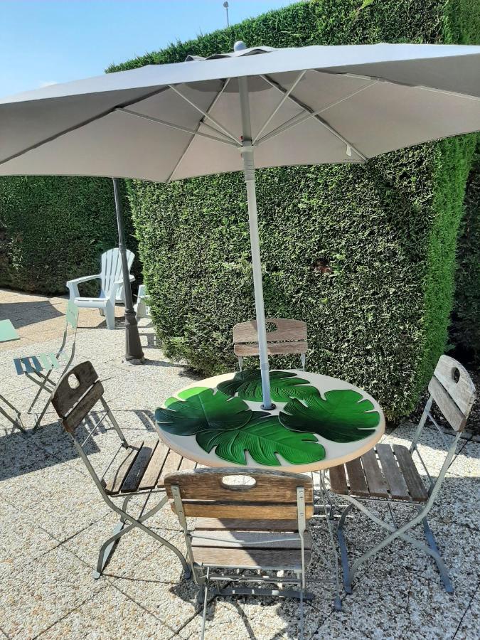 Campanile Bourges Nord - Saint-Doulchard Hotel Екстериор снимка