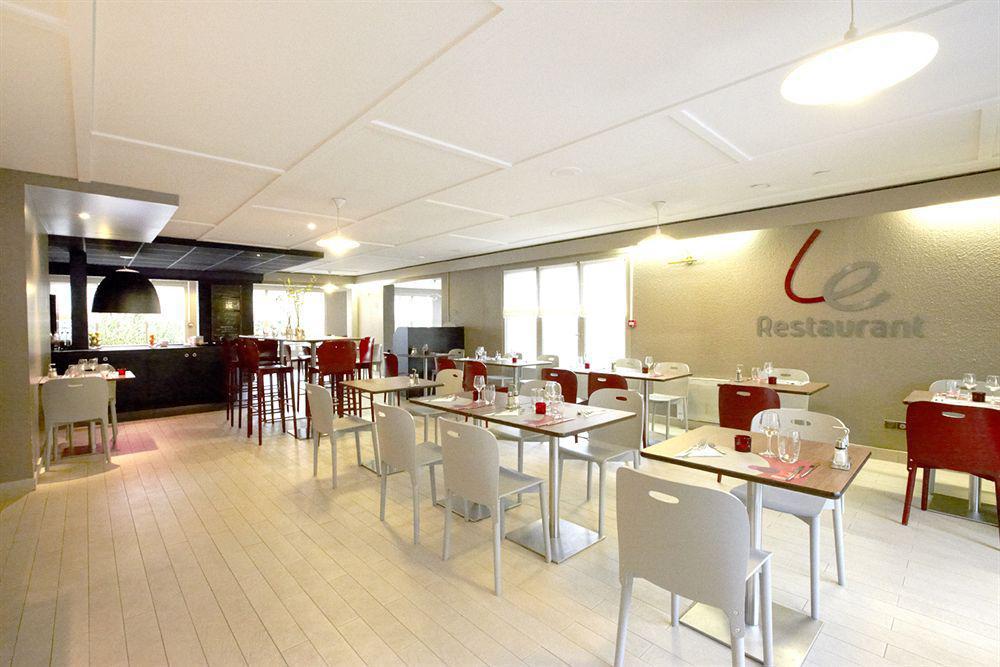 Campanile Bourges Nord - Saint-Doulchard Hotel Екстериор снимка